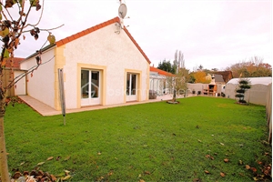 maison à la vente -   28000  CHARTRES, surface 166 m2 vente maison - UBI450270983